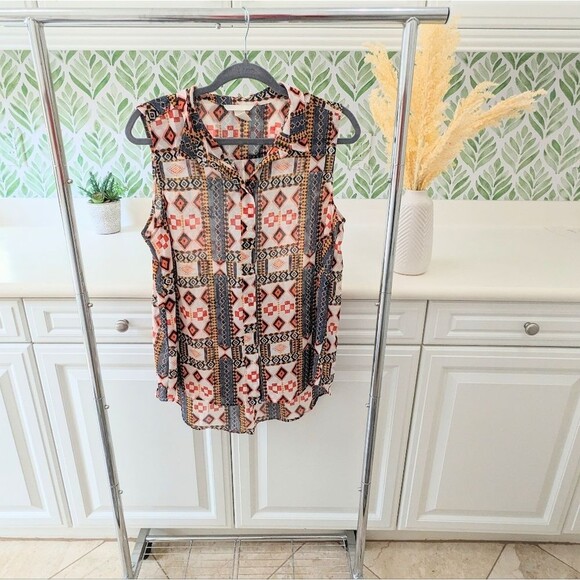 Tribal Geometric Sheer Sleeveless blouse H&M button down - Picture 3 of 9